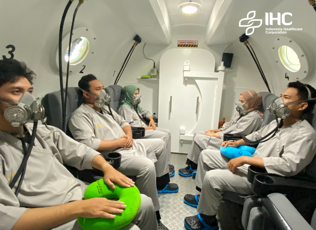 Kenali Manfaat Terapi Hiperbarik: Solusi Sehat dari Rumah Sakit Krakatau Medika